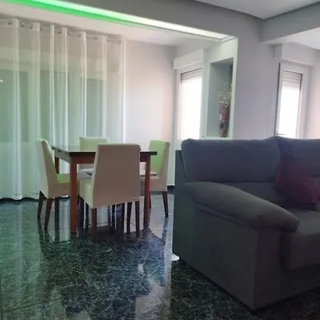 Moderno En * Sagunto
